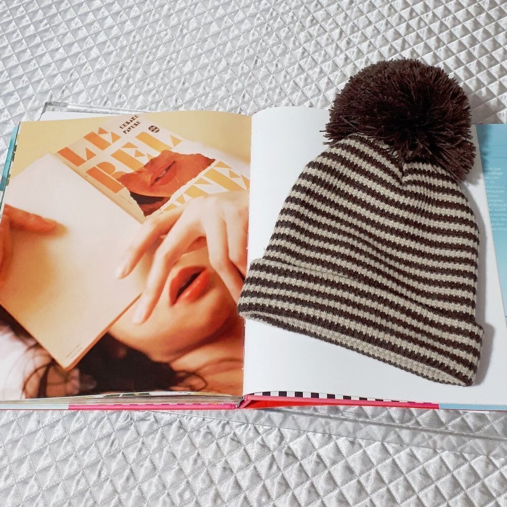 NWT Norla chocolate brown & camel tan striped beanie with knit thread pom pom